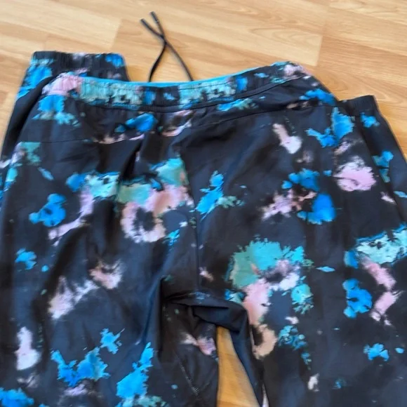Chubbies Tie Dye Pants Large - Picture 4 of 6